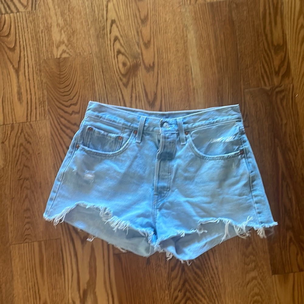 Levi cutoffs